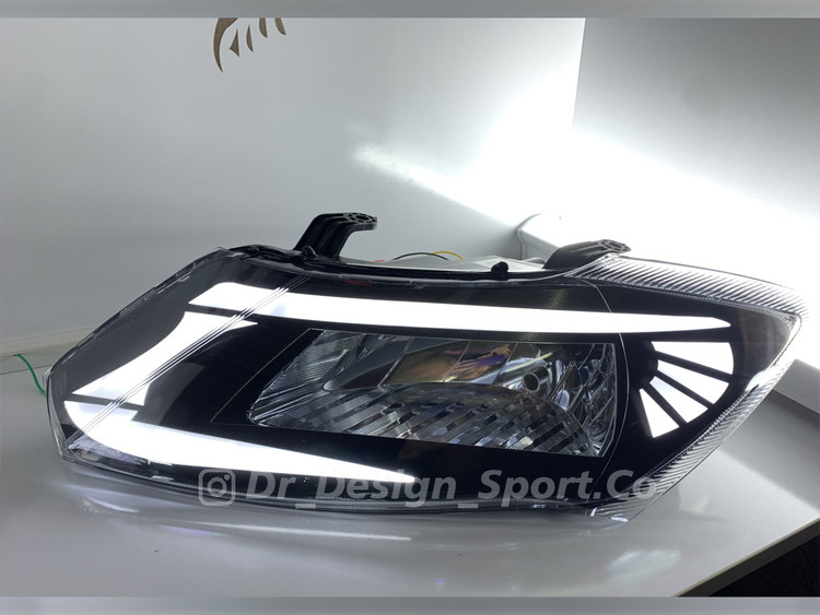 چراغ جلو اسپرت ساینا و کوییک طرح ورس سفید