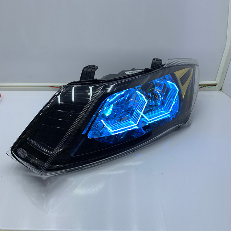 چراغ جلو اسپرت ساینا و کوییک مدل 3D i8 برند مدرن | بسته 2 عددی